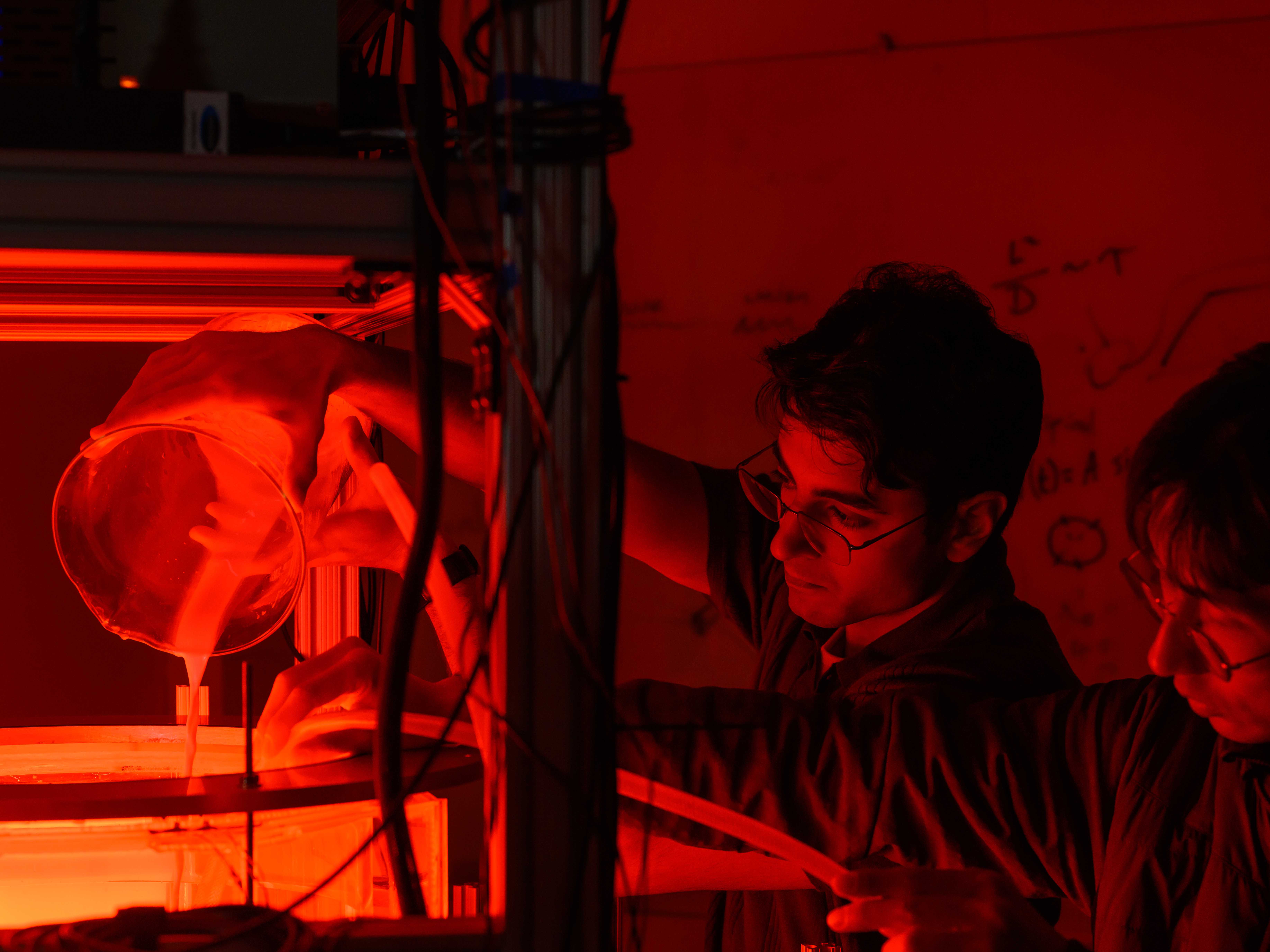 Flow visualization on ToRoCo with rheoscopic fluid, University of Rochester